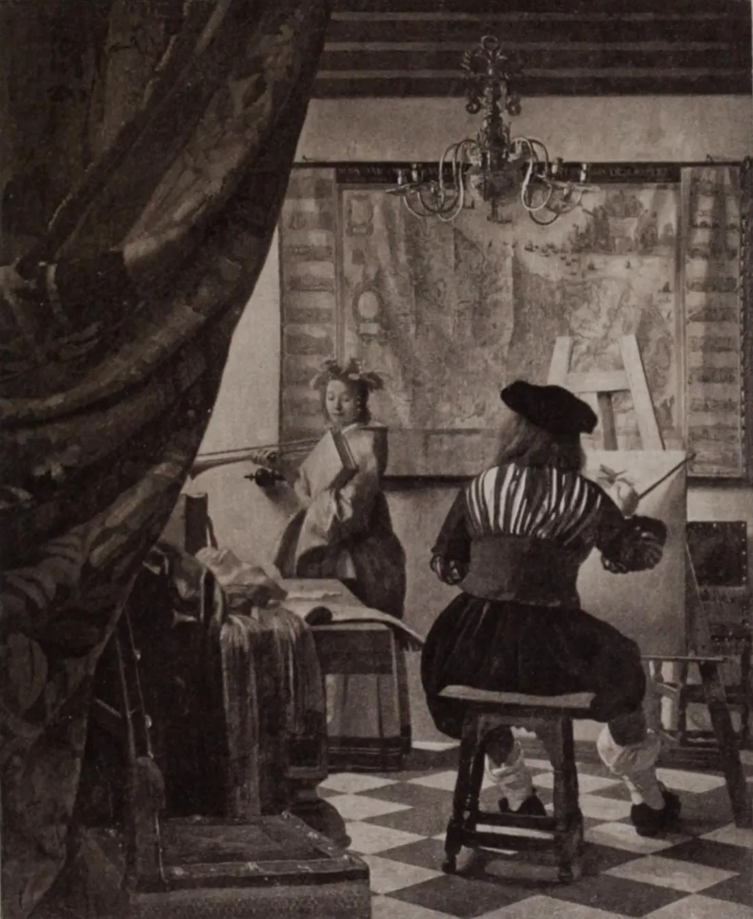 维米尔《绘画艺术》：画室里，幕布拉开，画家背对观者坐在画架前，正在画一位头戴桂冠、手持书和号的模特